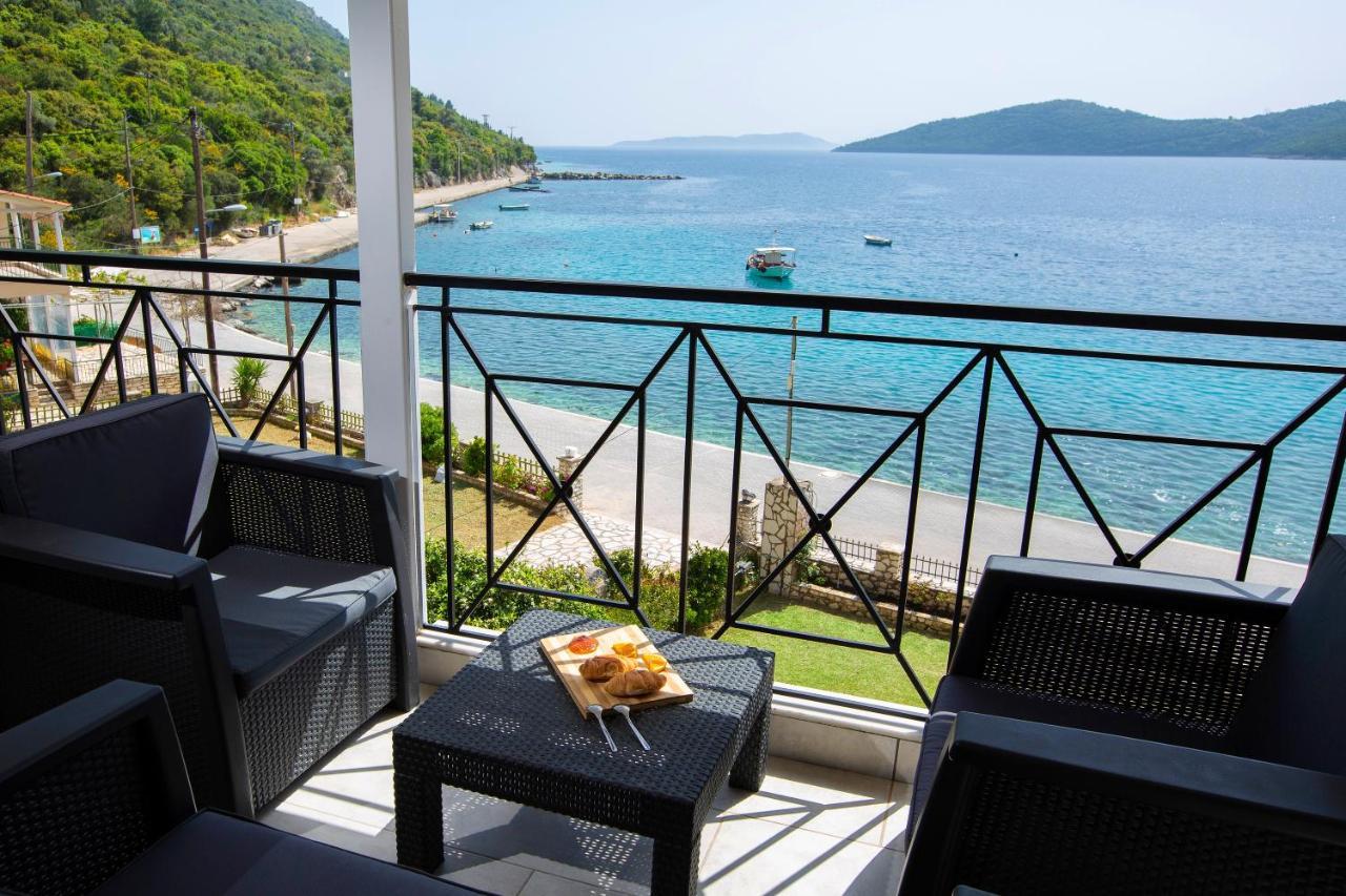 Captain Nick Aparthotel Mikros Gialos Exterior foto