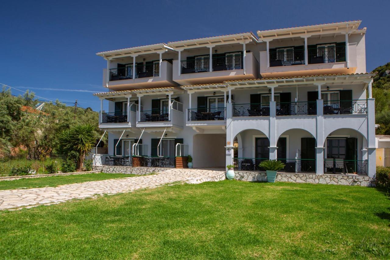 Captain Nick Aparthotel Mikros Gialos Exterior foto