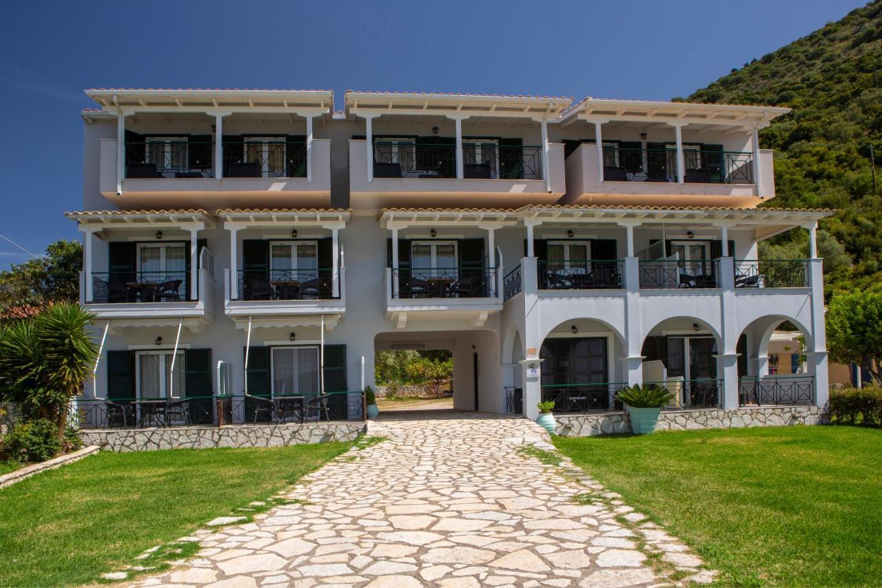 Captain Nick Aparthotel Mikros Gialos Exterior foto