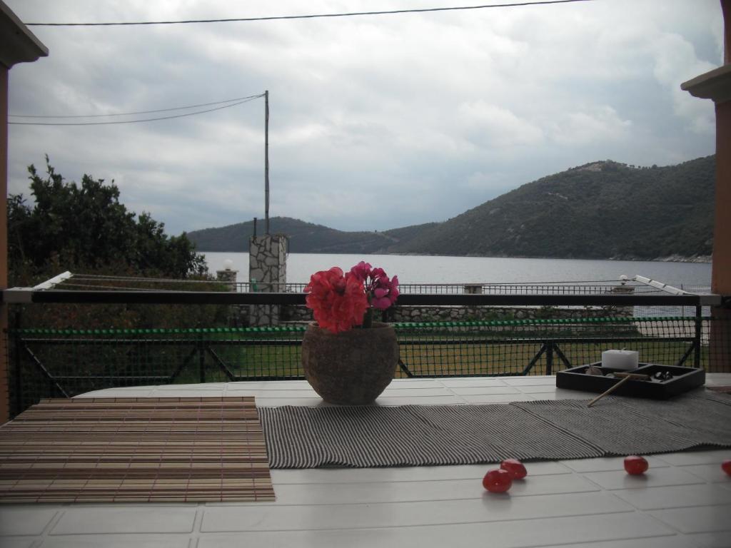 Captain Nick Aparthotel Mikros Gialos Exterior foto
