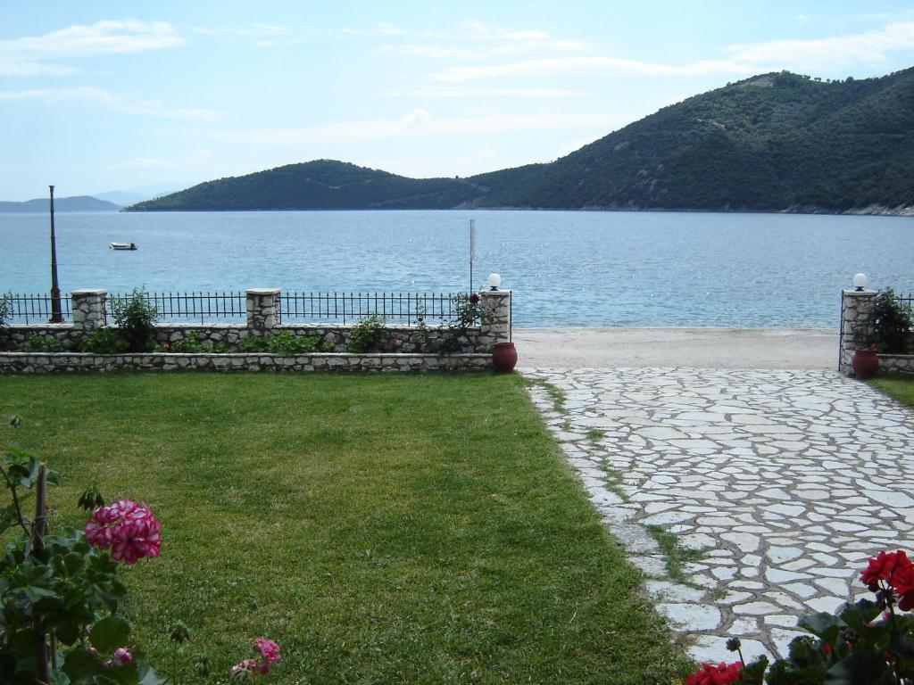 Captain Nick Aparthotel Mikros Gialos Exterior foto